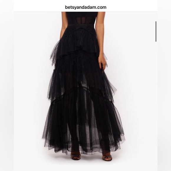 Betsy & Adam Jasmine Black Tiered Corset Dress Mesh Gown event dressy wedding - Picture 2 of 3